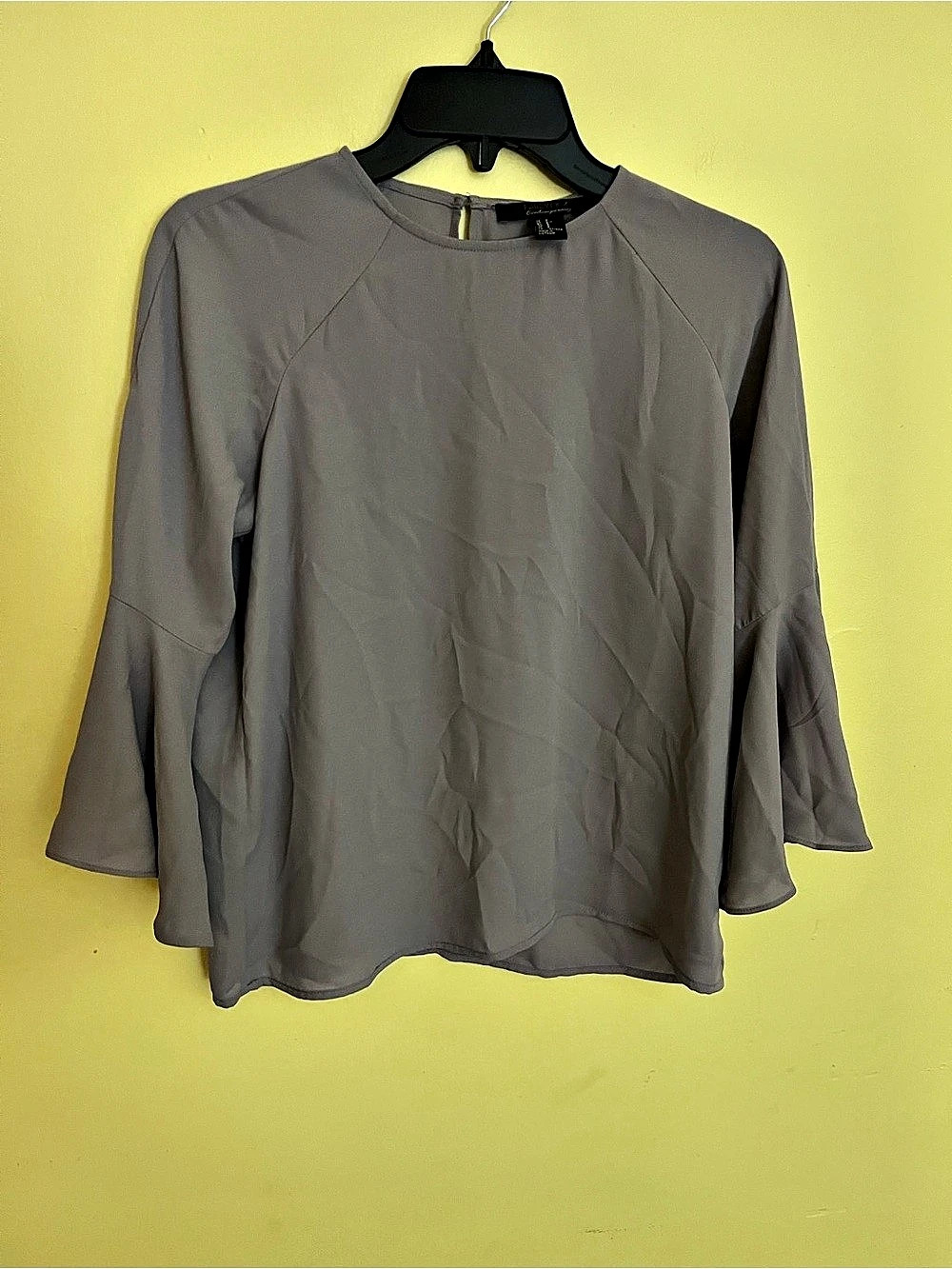 Forever 21 Bell Sleeve Blouse in Gray Size Small NWT